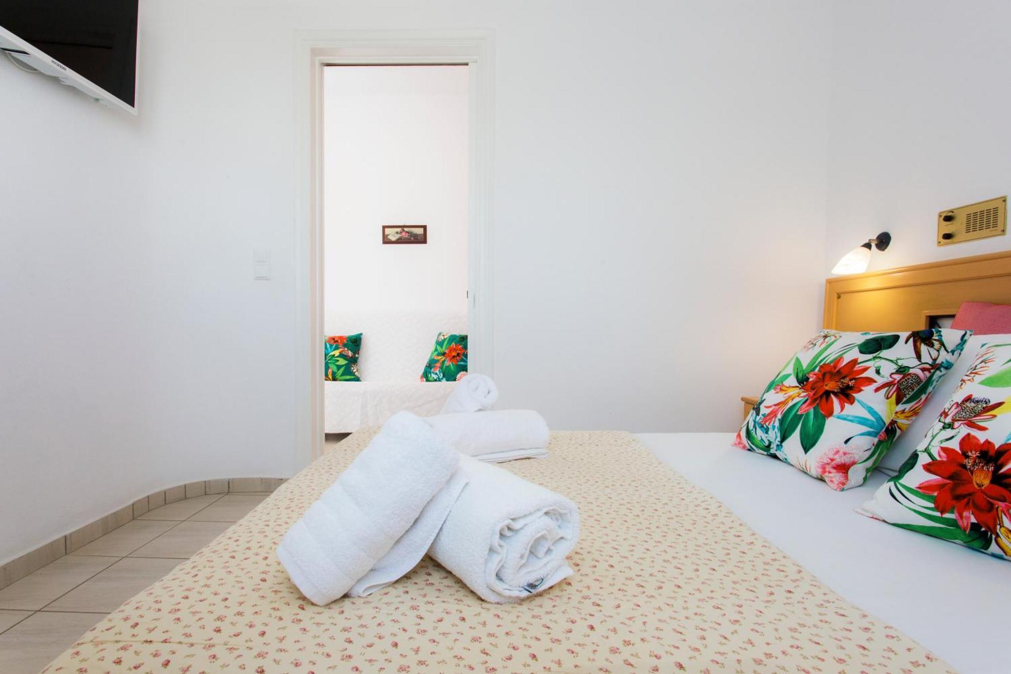 Artemis Hotel Agia Anna  Dış mekan fotoğraf